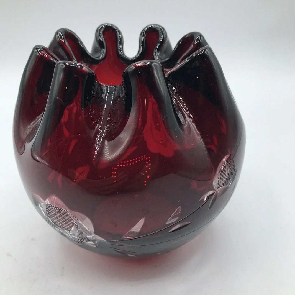 Ruby Red Cut to Clear Rose Bowl Ruffle Edge - Picture 3 of 7